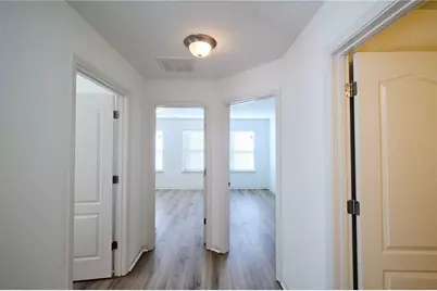 1942 Paxton Ridge Ct, Lilburn, GA 30047 - Photo 14
