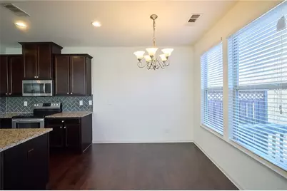 1942 Paxton Ridge Ct, Lilburn, GA 30047 - Photo 10