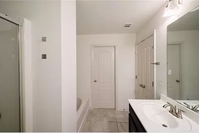 1942 Paxton Ridge Ct, Lilburn, GA 30047 - Photo 18