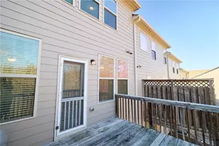 1942 Paxton Ridge Ct, Lilburn, GA 30047 - Photo 30