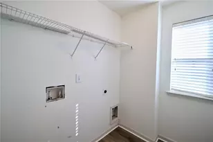 1942 Paxton Ridge Ct, Lilburn, GA 30047 - Photo 28