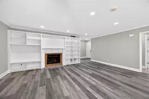 6550 Deerings Ln, Peachtree Corners, GA 30092 - Photo 2