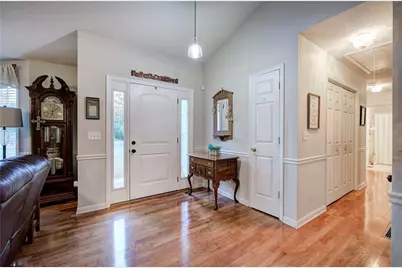 26 S Oaks Drive SE, Cartersville, GA 30121 - Photo 2