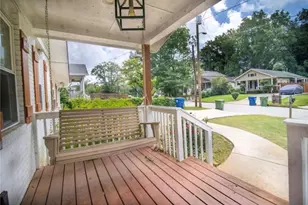 1329 Plaza Ave SW, Atlanta, GA 30310 - Photo 4