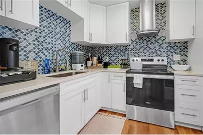 1329 Plaza Avenue SW, Atlanta, GA 30310 - Photo 8