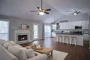 1515 Smoke Hill Dr, Hoschton, GA 30548 - Photo 4