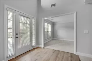 389 Commons Park Ln, Tucker, GA 30084 - Photo 6