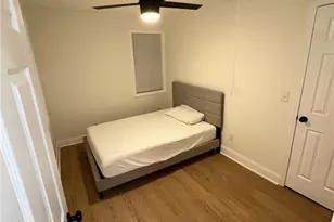 1735 Derry Ave SW, Atlanta, GA 30310 - Photo 14