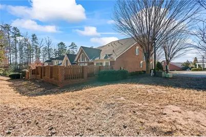 3010 Village Green Circle, Roswell, GA 30075 - Photo 72