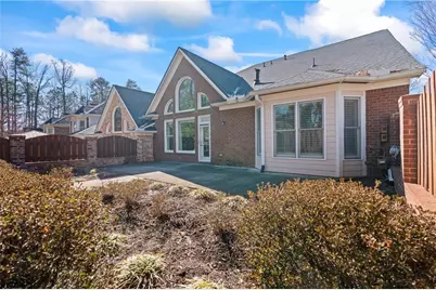 3010 Village Green Circle, Roswell, GA 30075 - Photo 70