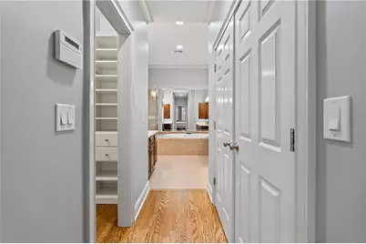 3010 Village Green Circle, Roswell, GA 30075 - Photo 32