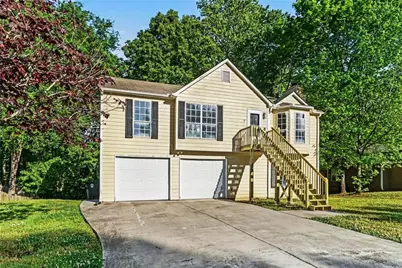 6334 Hillview Lane, Douglasville, GA 30134 - Photo 2