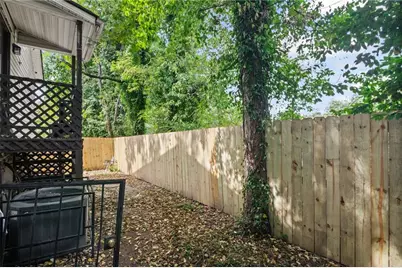 877 Beckwith Street SW, Atlanta, GA 30314 - Photo 28