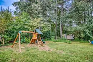 2173 Timber Ln, Snellville, GA 30078 - Photo 40