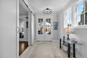 605 S Club Dr, Woodstock, GA 30188 - Photo 6