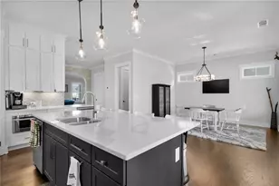 605 S Club Dr, Woodstock, GA 30188 - Photo 28