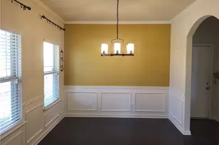 5735 Riverside Bay Dr, Sugar Hill, GA 30518 - Photo 2