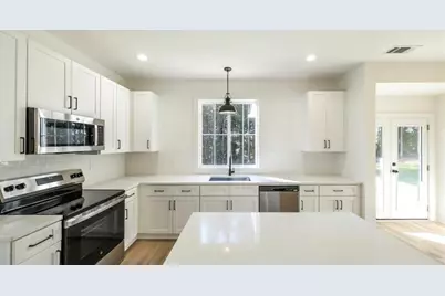 110 Mulberry Lane, Lindale, GA 30147 - Photo 14