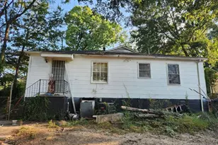 2835 Burton Rd, Atlanta, GA 30311 - Photo 2