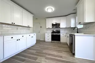 231 Oak Vista Ct, Lawrenceville, GA 30044 - Photo 12