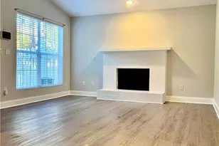 555 Picketts Bend Ct, Marietta, GA 30008 - Photo 6