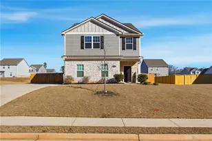 814 Robbie Ln, Monroe, GA 30655 - Photo 1