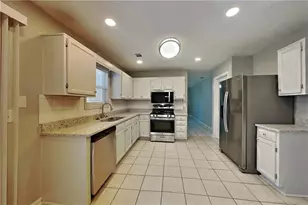 1160 Creekwood Cove, Lawrenceville, GA 30046 - Photo 6