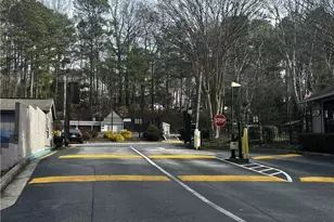 4071 Woodridge Way, Tucker, GA 30084 - Photo 16