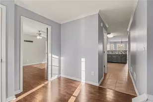 4860 Haley Ridge Ct, Cumming, GA 30028 - Photo 4