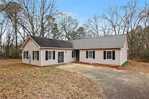 297 Park Pl, Auburn, GA 30011 - Photo 1