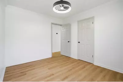 670 Stonehedge Drive, Stone Mountain, GA 30087 - Photo 20