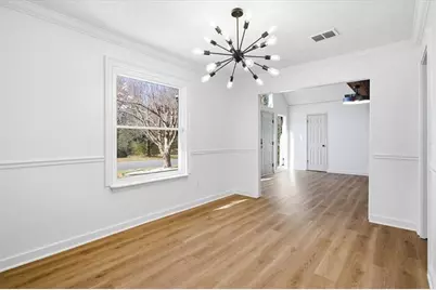 670 Stonehedge Drive, Stone Mountain, GA 30087 - Photo 8