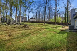 670 Stonehedge Dr, Stone Mountain, GA 30087 - Photo 18