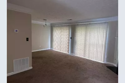 908 Vintage Pointe Drive, Lawrenceville, GA 30044 - Photo 2