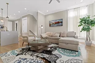 971 Laurel Ct NE, Atlanta, GA 30326 - Photo 2