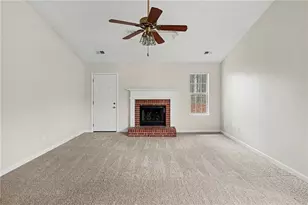 1623 Elizabeth Ln, Hampton, GA 30228 - Photo 4
