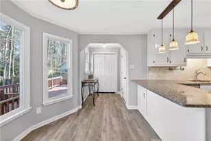 2529 Zachary Woods Dr NW, Marietta, GA 30064 - Photo 12