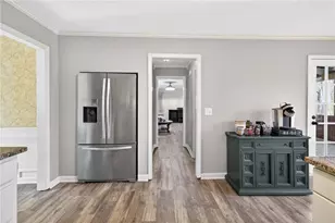 2529 Zachary Woods Dr NW, Marietta, GA 30064 - Photo 10