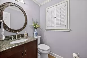 2529 Zachary Woods Dr NW, Marietta, GA 30064 - Photo 16