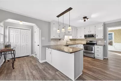 2529 Zachary Woods Drive NW, Marietta, GA 30064 - Photo 8