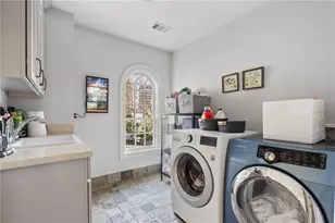 88 Peachtree Cir NE, Atlanta, GA 30309 - Photo 34