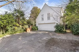 88 Peachtree Cir NE, Atlanta, GA 30309 - Photo 40