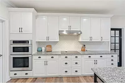 5040 Meadow Creek Drive, Cumming, GA 30028 - Photo 18