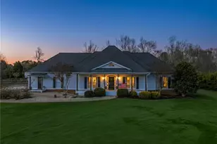 5040 Meadow Creek Dr, Cumming, GA 30028 - Photo 2