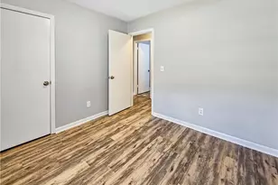 8327 Glenwoods Terrace, Riverdale, GA 30274 - Photo 30