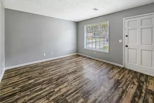 8327 Glenwoods Terrace, Riverdale, GA 30274 - Photo 8