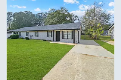 8327 Glenwoods Terrace, Riverdale, GA 30274 - Photo 2