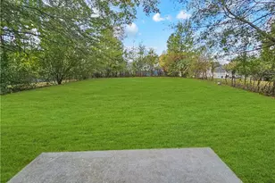 8327 Glenwoods Terrace, Riverdale, GA 30274 - Photo 36