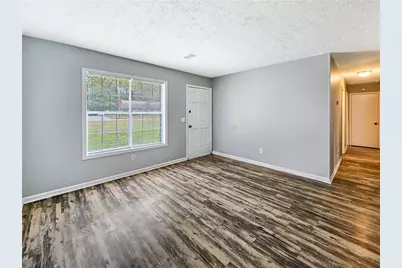 8327 Glenwoods Terrace, Riverdale, GA 30274 - Photo 10