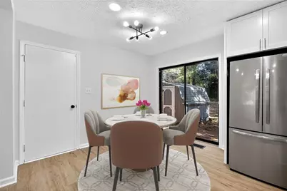 1517 Colony East Circle, Stone Mountain, GA 30083 - Photo 14